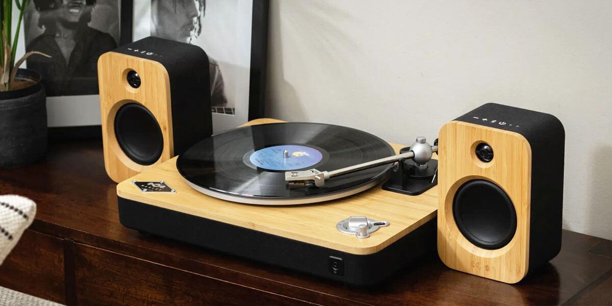 Essential Accessories for Record Players: Must-Have Items for Vinyl Lovers
